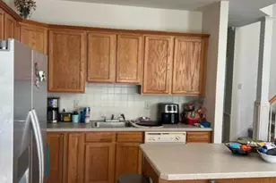 502 Rolling Hill Dr, Plymouth Meeting, PA 19462 - Photo 5