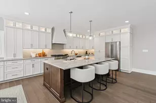 355 Bronson Cir, Collegeville, PA 19426 - Photo 9