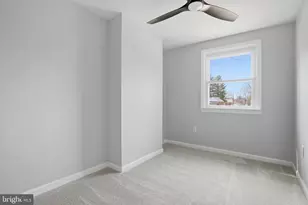 1061 York Ave, Lansdale, PA 19446 - Photo 25