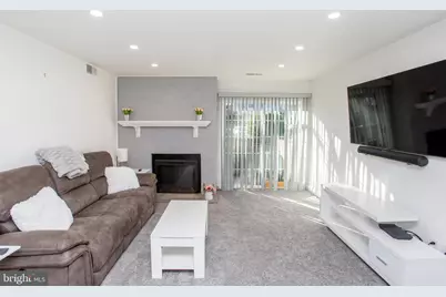 33 Dogwood Lane #C-7, Horsham, PA 19044 - Photo 7