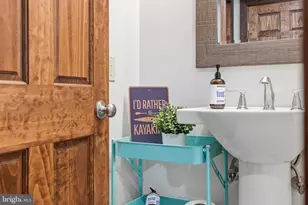 13 W Indian Ln, Norristown, PA 19403 - Photo 47