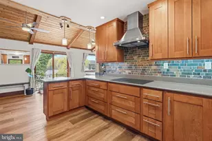 13 W Indian Ln, Norristown, PA 19403 - Photo 13