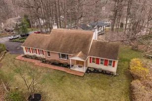 121 Snyder Rd, Pottstown, PA 19464 - Photo 3