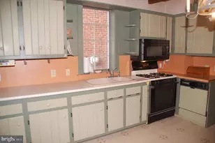 76 Hillside Ave, Souderton, PA 18964 - Photo 9