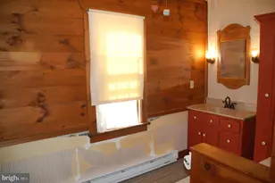 76 Hillside Ave, Souderton, PA 18964 - Photo 17