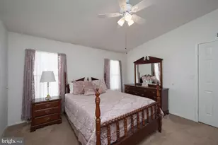 325 Hidden Springs Dr, Souderton, PA 18964 - Photo 15