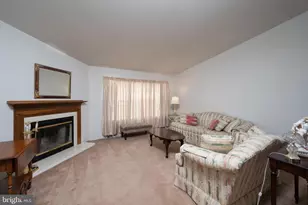 325 Hidden Springs Dr, Souderton, PA 18964 - Photo 7