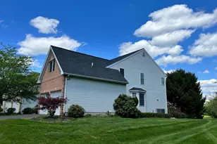 210 Kimberton Dr, Blue Bell, PA 19422 - Photo 3