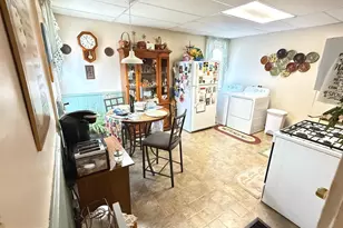 517 Glasgow St, Pottstown, PA 19464 - Photo 3