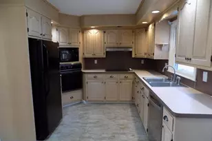 3168 Middle Creek Rd, Gilbertsville, PA 19525 - Photo 15