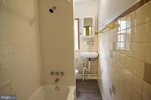 107 W 3rd St, Bridgeport, PA 19405 - Photo 7