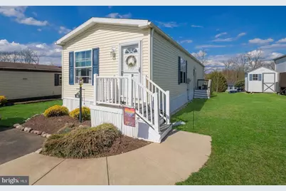 154 Hillside Ct, North Wales, PA 19454 - Photo 1