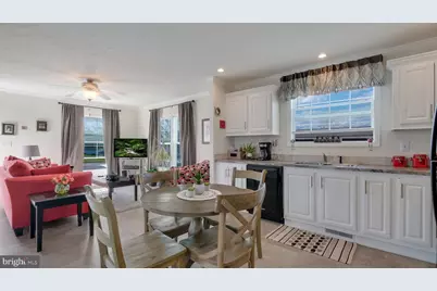 154 Hillside Ct, North Wales, PA 19454 - Photo 9