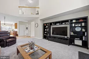 395 Hobson Pl, Blue Bell, PA 19422 - Photo 11