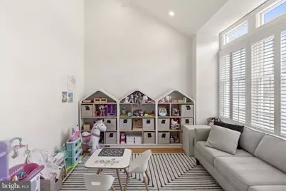 201 Wolf Lane, Ambler, PA 19002 - Photo 5