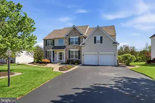 411 Windy Hill Rd, Gilbertsville, PA 19525 - Photo 3