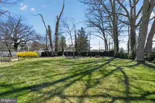 700 Hamilton St, Norristown, PA 19401 - Photo 9