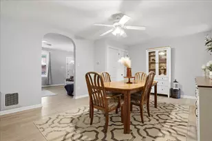 54 Franklin Ave, Souderton, PA 18964 - Photo 3