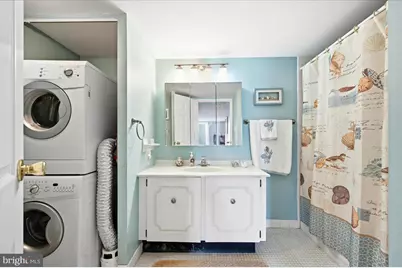 666 W Germantown Pike #1212, Plymouth Meeting, PA 19462 - Photo 23