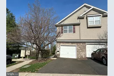 445 Fort Hill Circle, Fort Washington, PA 19034 - Photo 1
