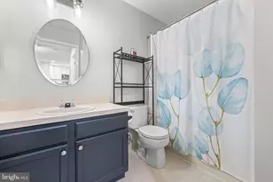 1905 Foxmeadow Cir, Royersford, PA 19468 - Photo 17