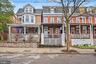 35 E 2nd St, Pottstown, PA 19464 - Photo 1