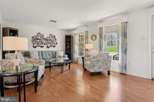 2323 Colonial Dr, Gilbertsville, PA 19525 - Photo 9