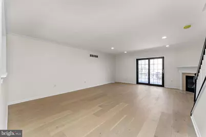 729 E Oak Street, Norristown, PA 19401 - Photo 11