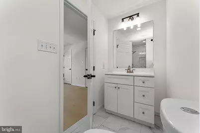 729 E Oak Street, Norristown, PA 19401 - Photo 17