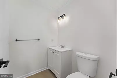 729 E Oak Street, Norristown, PA 19401 - Photo 13