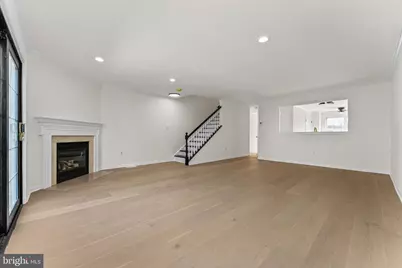 729 E Oak Street, Norristown, PA 19401 - Photo 9