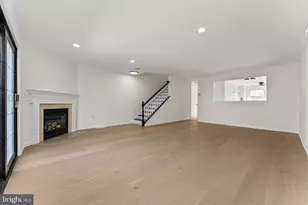 729 E Oak St, Norristown, PA 19401 - Photo 9