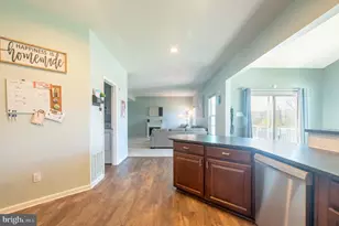 115 Garnet Dr, Gilbertsville, PA 19525 - Photo 5