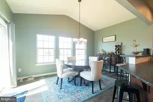 115 Garnet Dr, Gilbertsville, PA 19525 - Photo 7