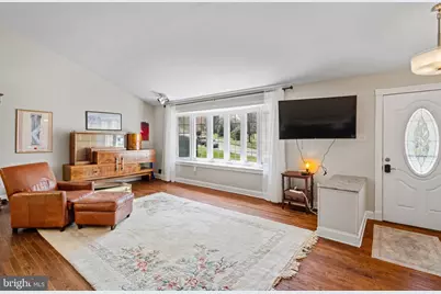 1505 Redwood Lane, Wyncote, PA 19095 - Photo 3