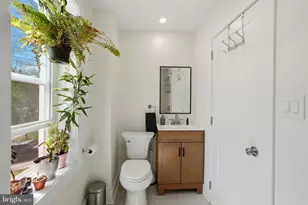 221 Ford St, Conshohocken, PA 19428 - Photo 9