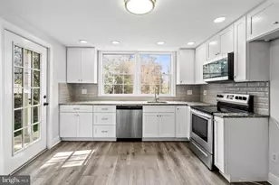 632 Fitzwatertown Rd, Willow Grove, PA 19090 - Photo 7