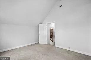 632 Fitzwatertown Rd, Willow Grove, PA 19090 - Photo 19