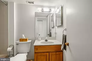 20626 Valley Forge Cir, King of Prussia, PA 19406 - Photo 19