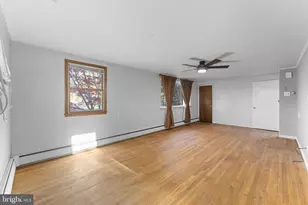 225 Pershing Ave, Horsham, PA 19044 - Photo 7