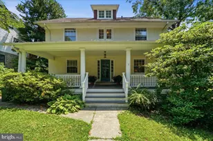 2 Chestnut Ave, Narberth, PA 19072 - Photo 1