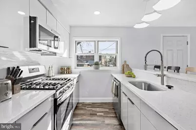 218 E County Line Road, Hatboro, PA 19040 - Photo 9