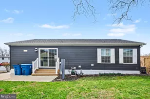 215 Green Hill Dr, Green Lane, PA 18054 - Photo 25