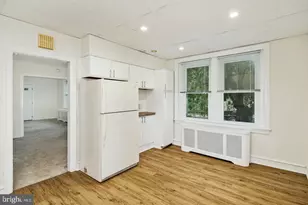 7446 Sycamore Ave, Elkins Park, PA 19027 - Photo 11