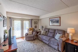 305 Brandon, Norristown, PA 19403 - Photo 3