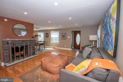 8226 Forrest Avenue, Elkins Park, PA 19027 - Photo 9