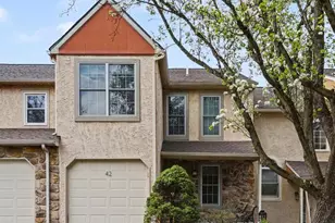 42 White Pine Ct, Lafayette Hill, PA 19444 - Photo 3