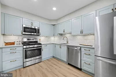 42 White Pine Court, Lafayette Hill, PA 19444 - Photo 7