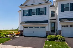 159 Golden Vale Dr, Royersford, PA 19468 - Photo 3