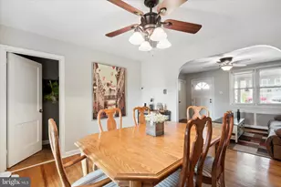 327 E 9th Ave, Conshohocken, PA 19428 - Photo 7